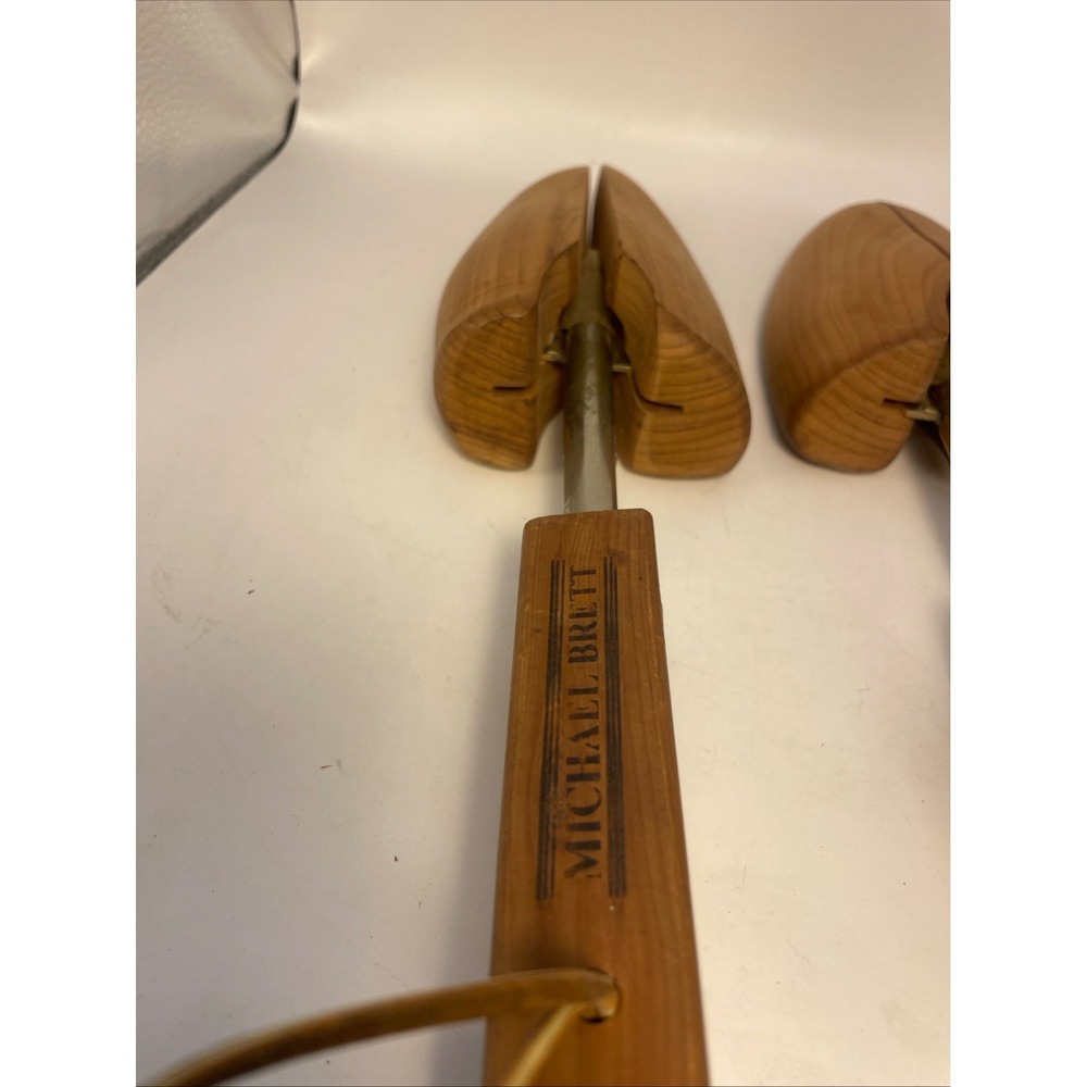 Vintage michael Brett LargeSolid Wooden Cedar Wood Shoe Shapers Stretchers Large